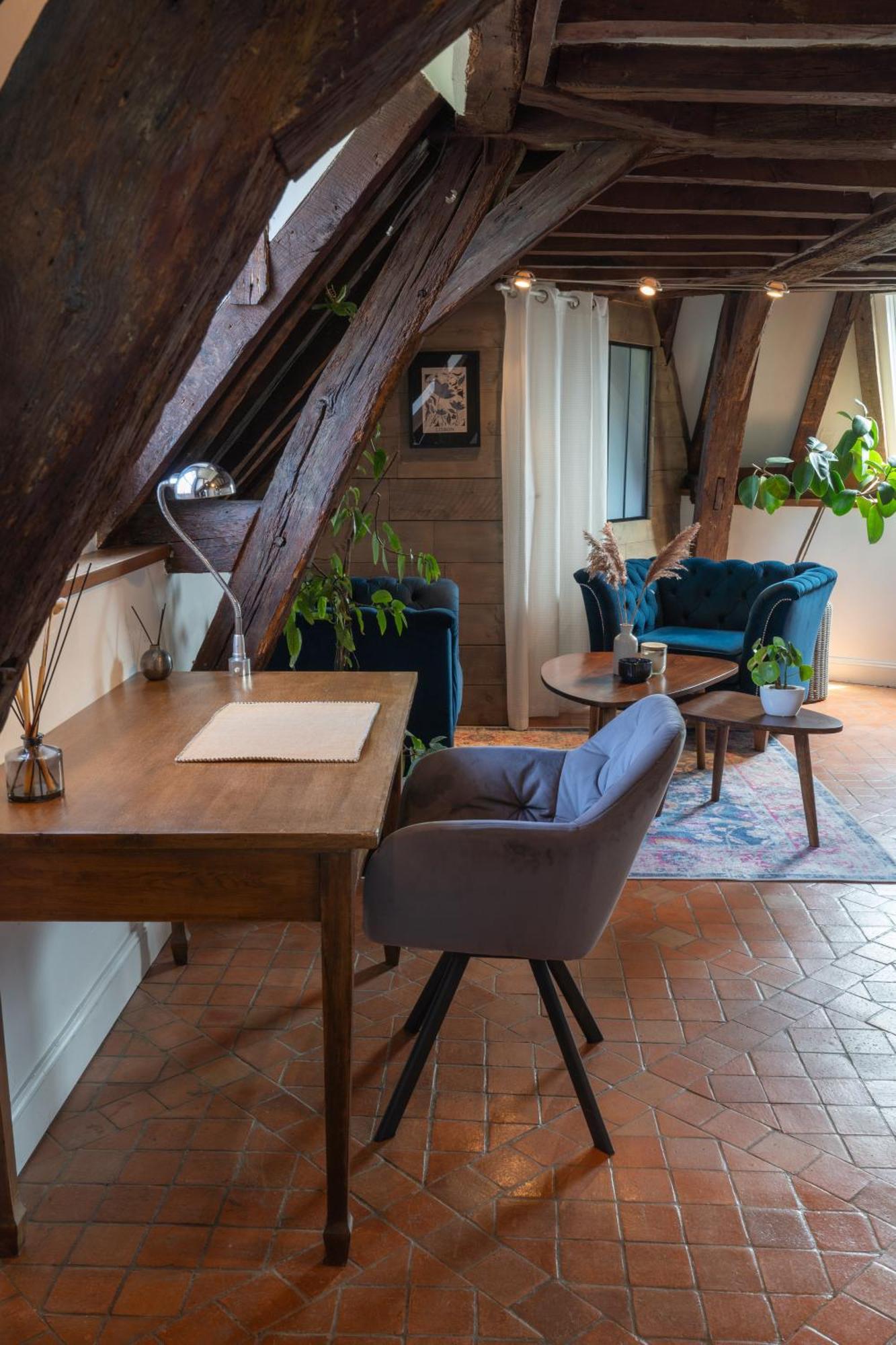 Suite Toussaint - Calme & Authentique Angers Exterior foto
